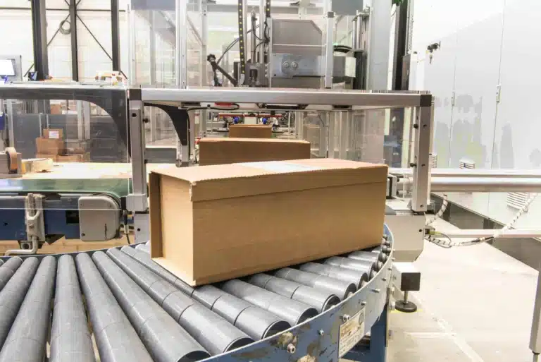 Sidekix fulfilment medewerker bezig met campagne-uitvoering